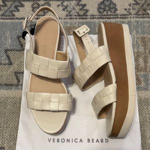 Veronica Beard cream/white leather platform heels